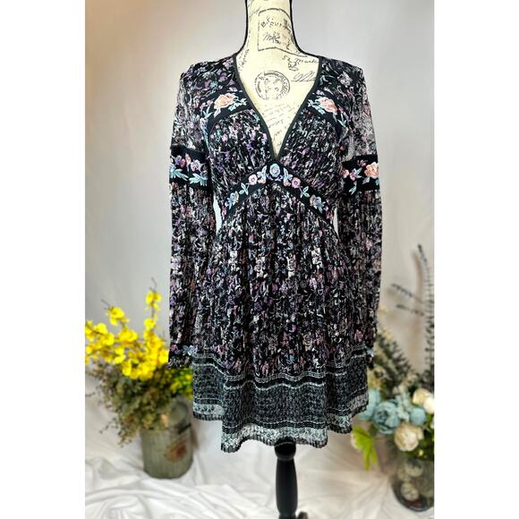 Free People Cherry Blossom Embroidered Mini Dress 6 - Picture 1 of 13